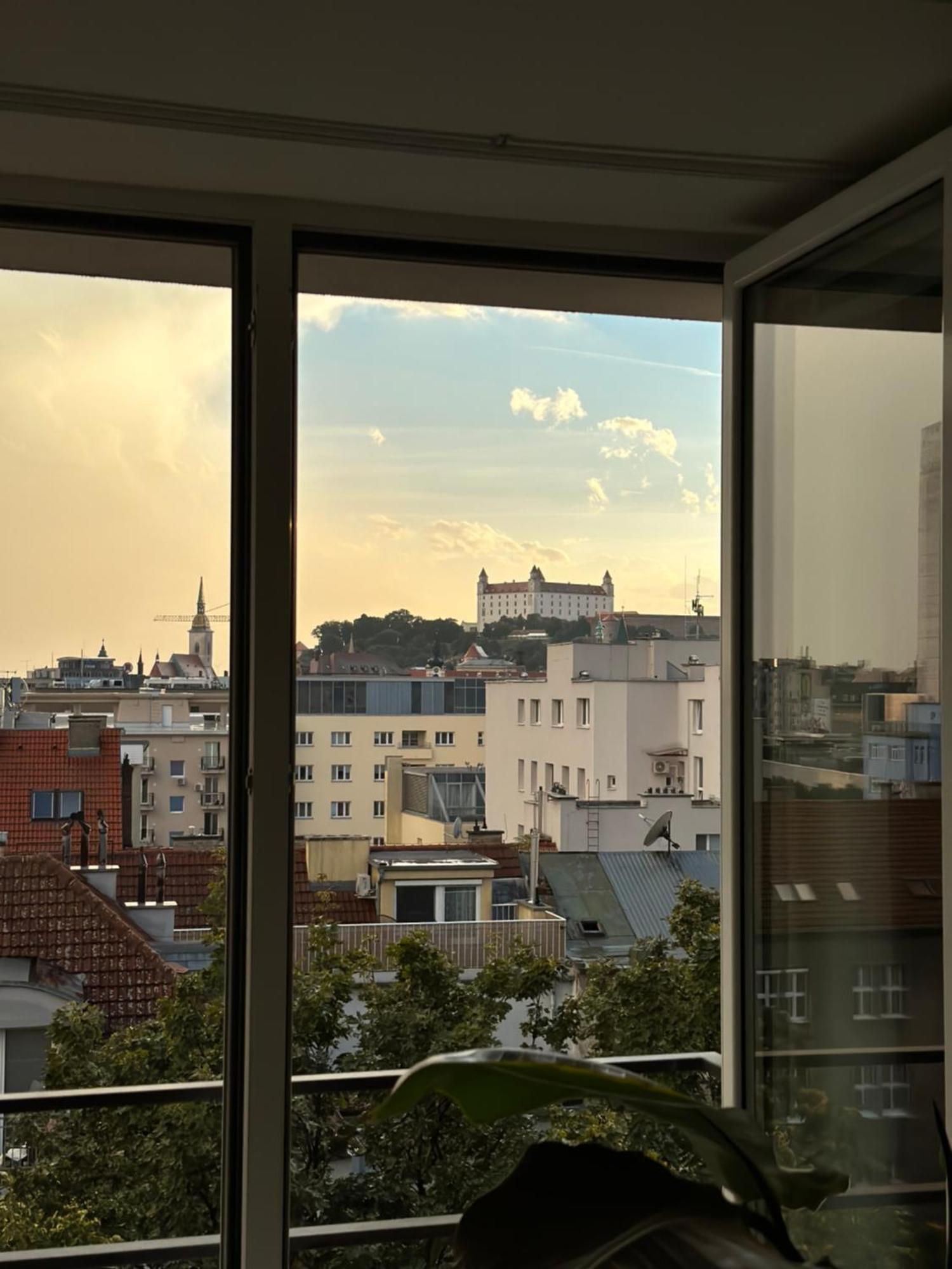 Apartament Urban Zenhouse No.2 - Breakfast Included Bratysława Zewnętrze zdjęcie